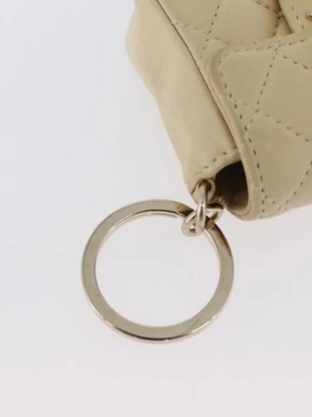 CHANEL Matelasse Pouch Lamb Skin Beige Gold CC Auth BA10922
